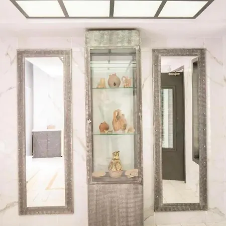 Appartamento 2 With Parking