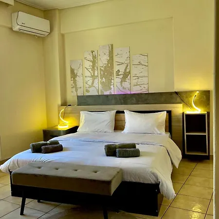 Central 2 With Parking Apartment Larissa